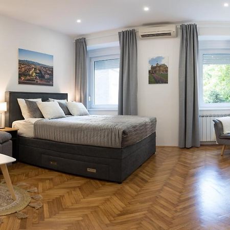 Like Home Zagreb Apartment Ngoại thất bức ảnh