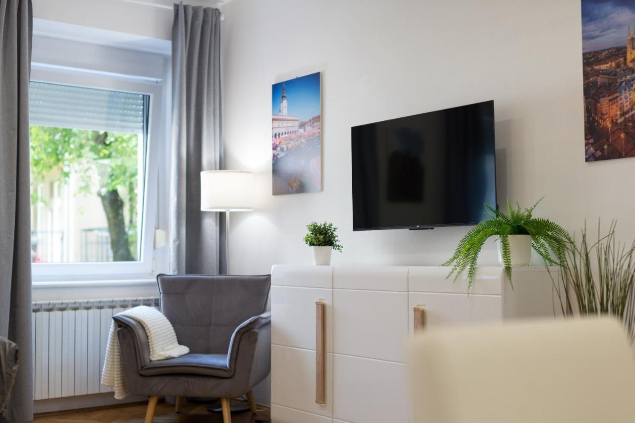 Like Home Zagreb Apartment Ngoại thất bức ảnh