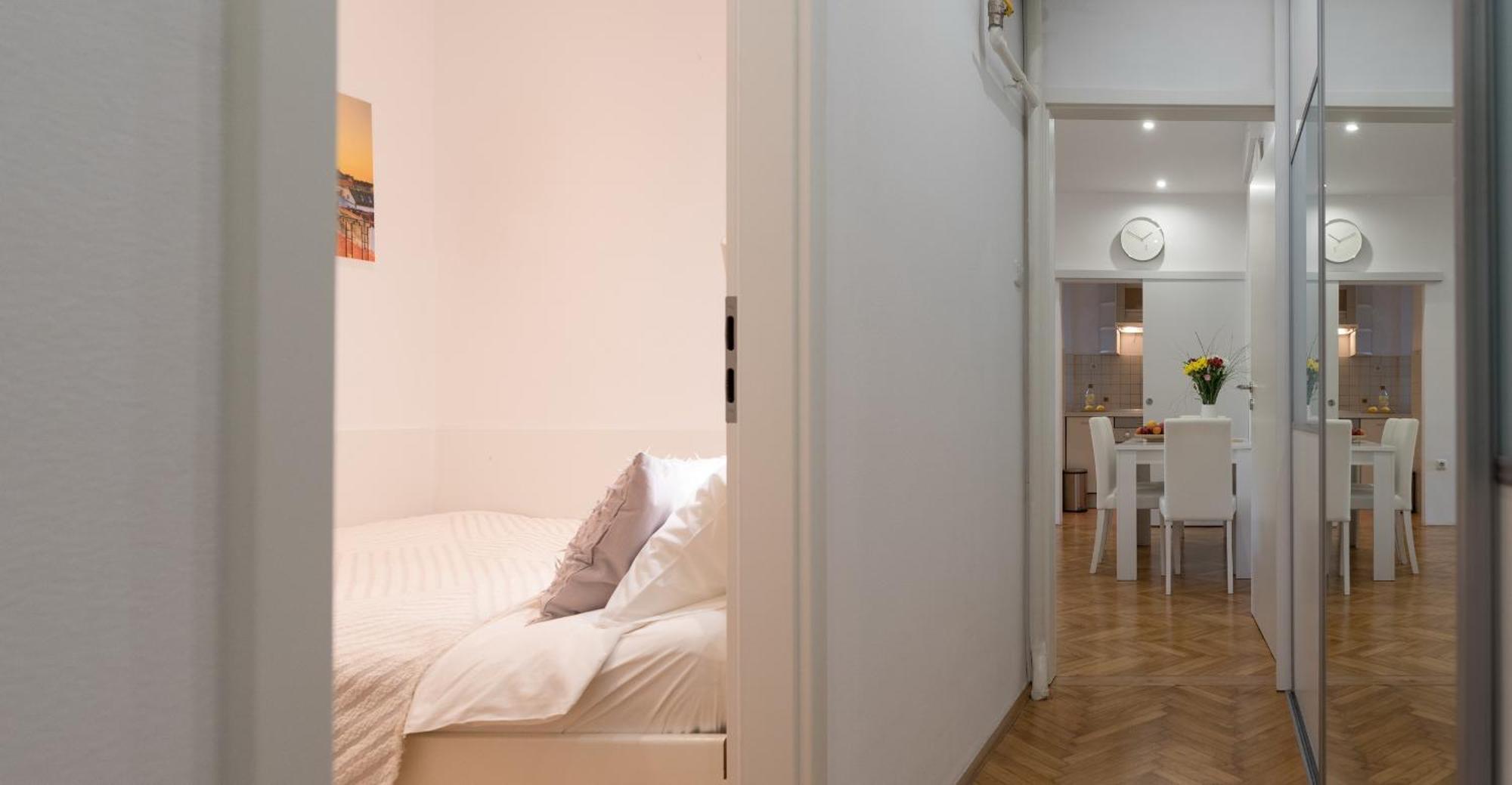Like Home Zagreb Apartment Ngoại thất bức ảnh